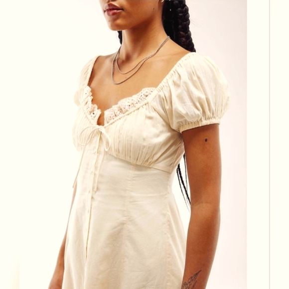💕HP💕Urban Outfitters Carmen Bohemia Button Front Dress ~NWT ~ Cream ~ Small - Picture 4 of 7